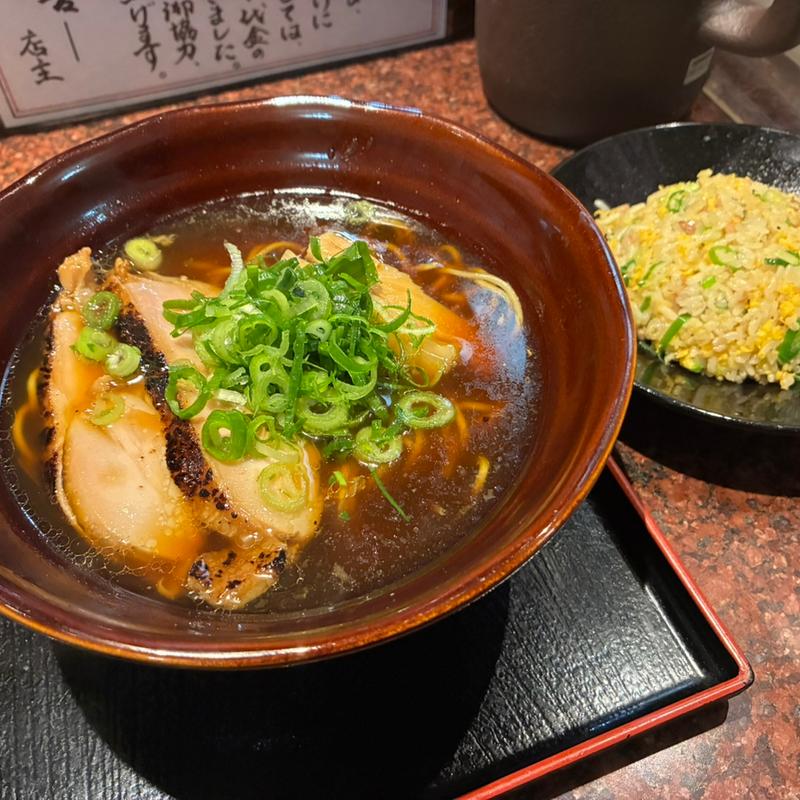 とりそばミニ炒飯セット(亀吉)