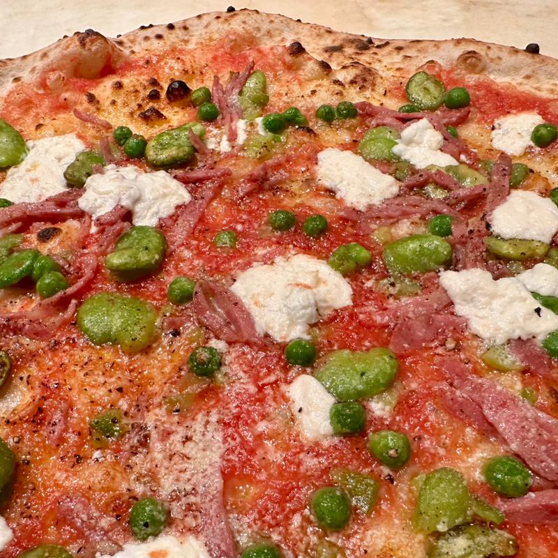 青豆とリコッタ(アンティーカ・ピッツェリア・ダ・ミケーレ 恵比寿)