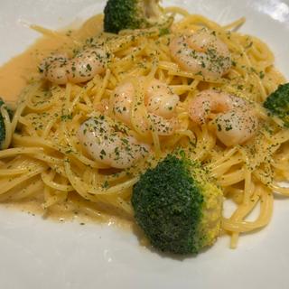 海老とブロッコリーのクリームパスタ(ビクター)