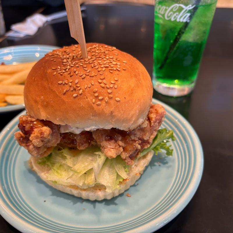 唐揚げバーガー(キャプテンカンガルー ハンバーガー)