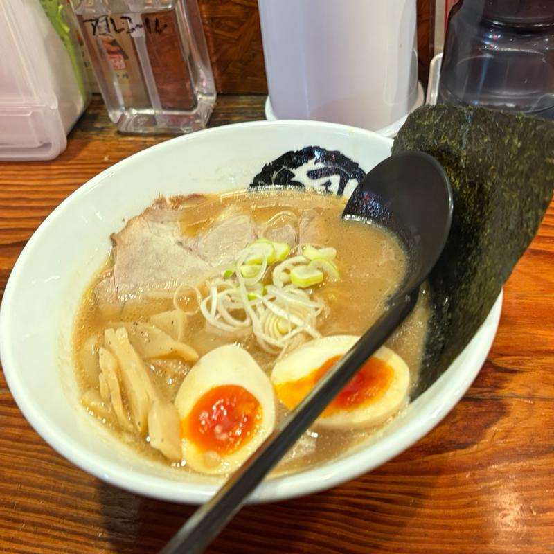 醤油ラーメン(北海道ラーメン奥原流追風丸 北谷店 )