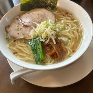塩ラーメン(ラーメン屋モン吉)