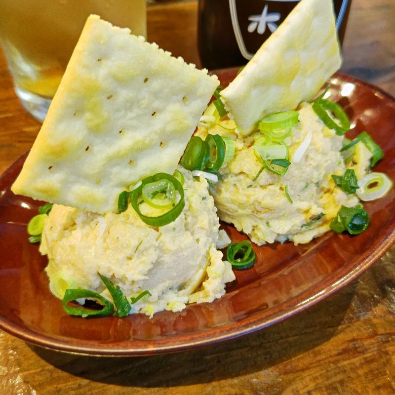 桜海老と九条ねぎのポテトサラダ(イザカヤ 山角)