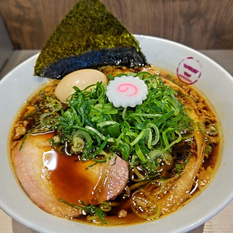 生姜醤油味玉そば 葱増し(横浜中華そば 維新商店 みなとみらい店)