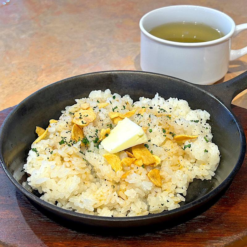 ガーリックライス(フライングガーデン 県庁さくら通り店 )