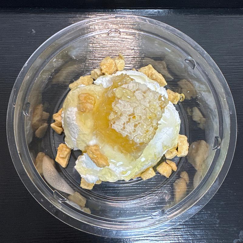 贅沢コムハニー(cafe milkygreek 渋谷 グリークヨーグルトカフェ)