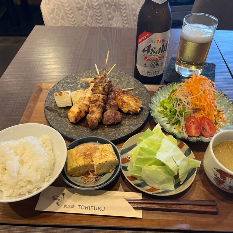 串焼き5本とだし巻きのセット(炭火焼 TORIFUKU)