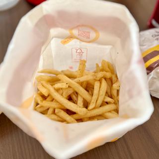 シャカシャカポテト(にんにく黒胡椒マヨ)(マクドナルド 曳舟店)