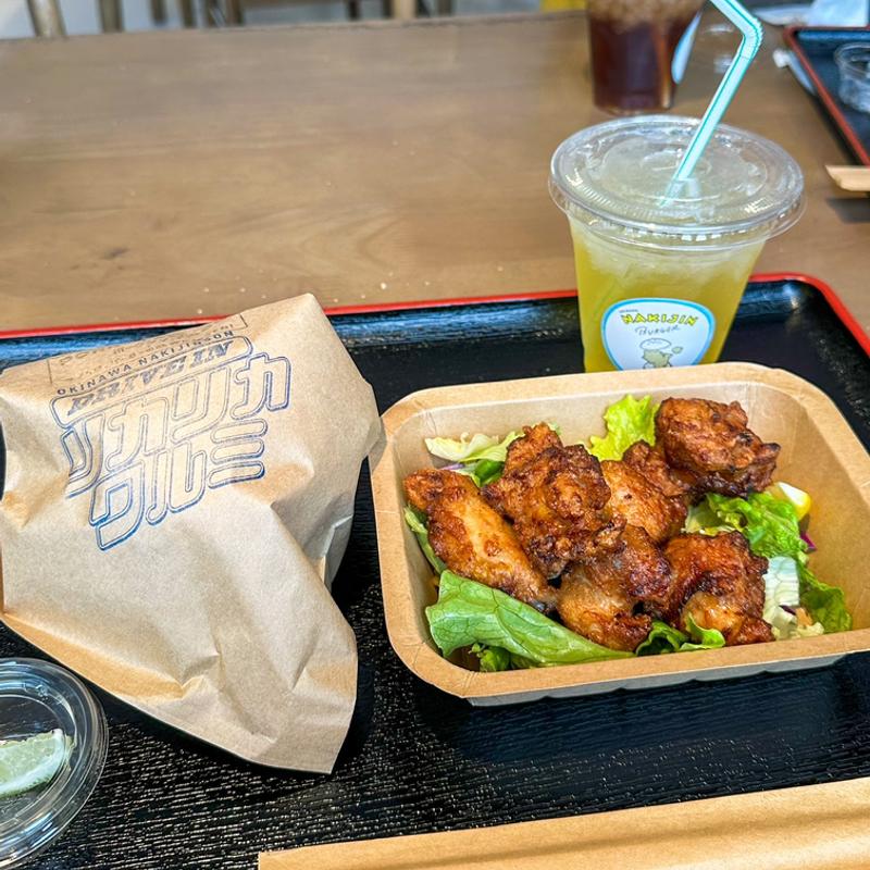 ナキジンカラアゲ(NAKIJIN BURGER)