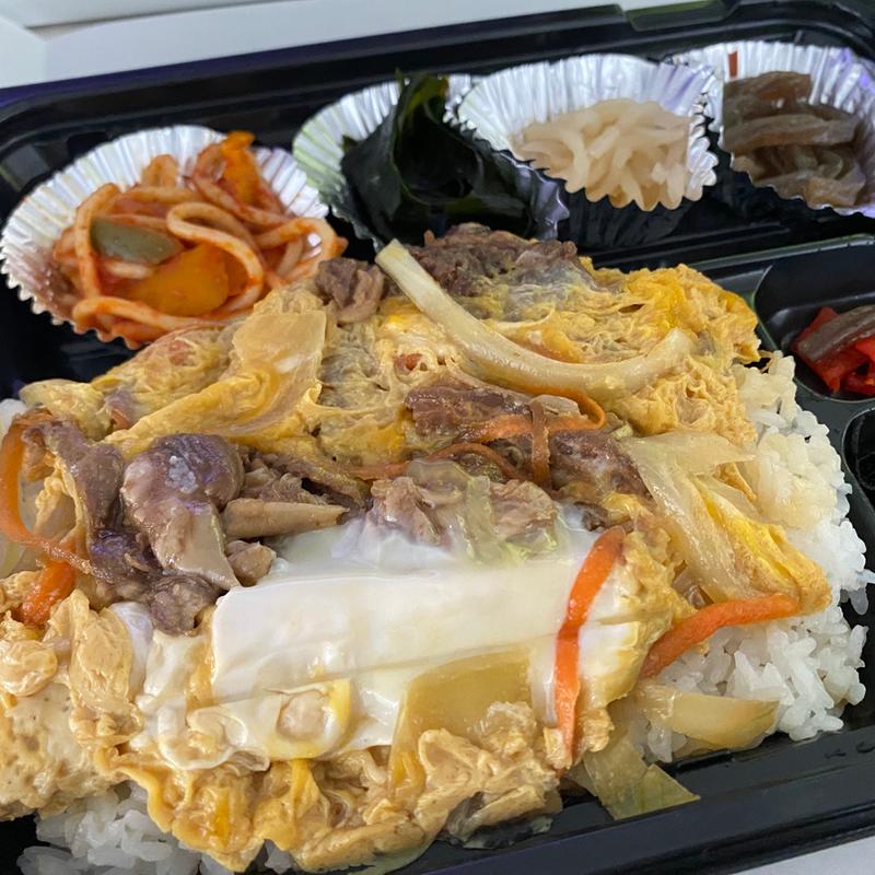 煮込み牛すじとじ弁当(大吉本店)