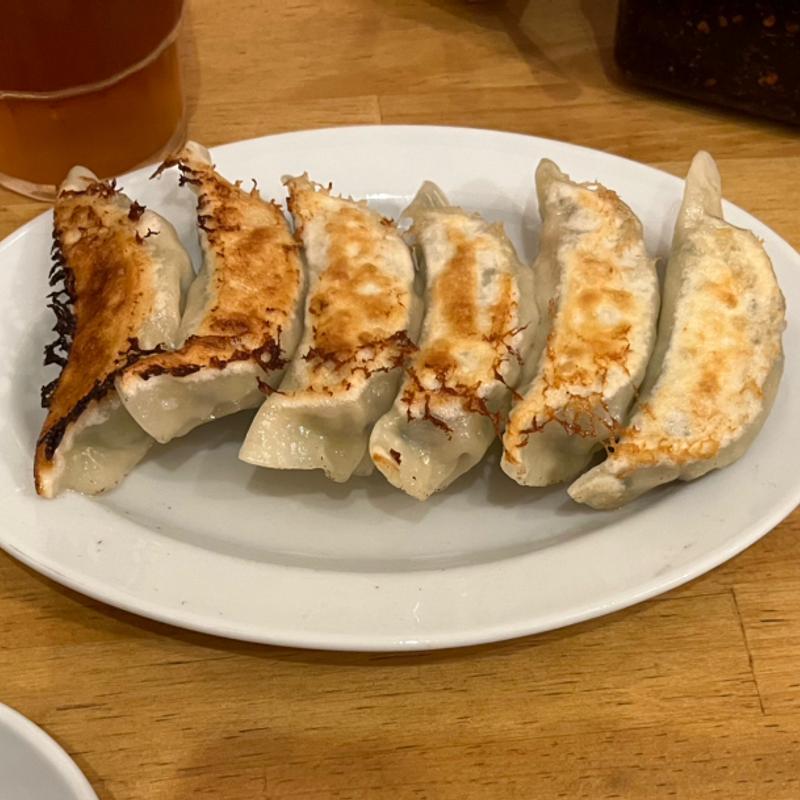 手包み焼き餃子(大衆中華 ちんまや)