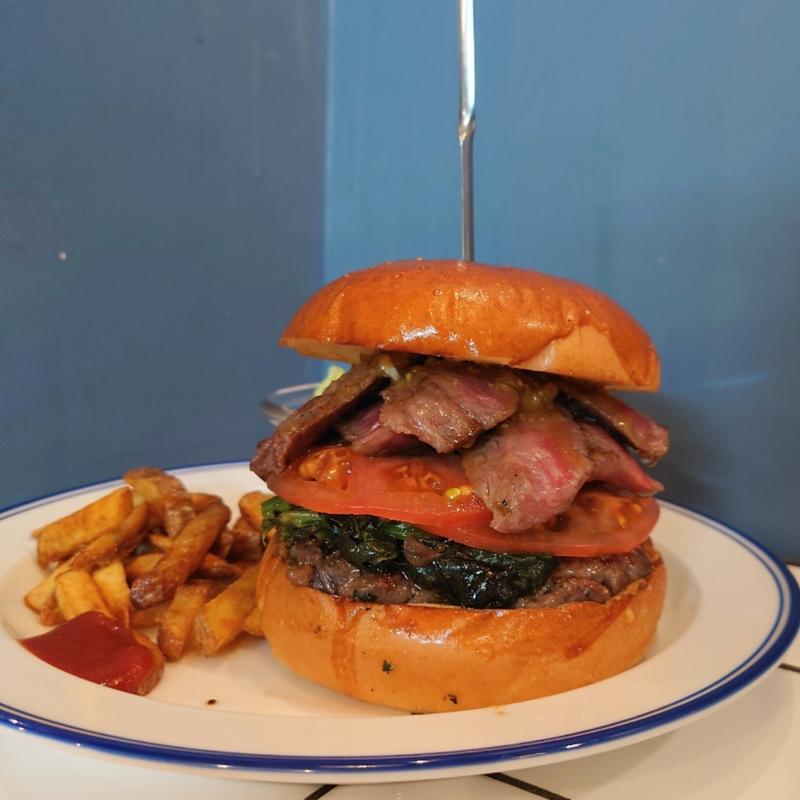 ステーキバーガー(S.B. DINER KOBE)