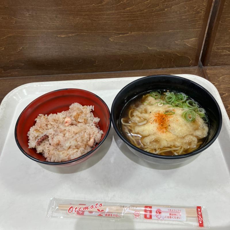 たこ飯&えきそばセット(明石食堂)