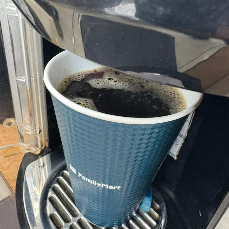 ブレンドコーヒー・L(ファミリーマート 横浜南幸二丁目店)