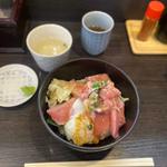 本マグロ丼(本日のサービス丼)(まぐろのなかだ屋)