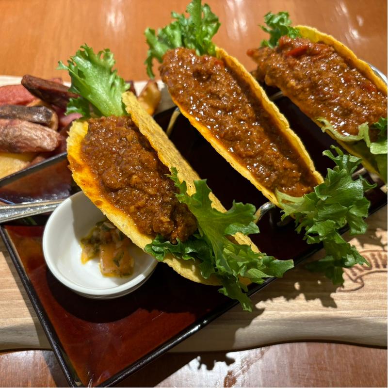 小岩井牛のタコス(小岩井農場TOKYO 丸の内ビル店)