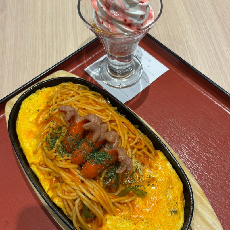 昭和の喫茶店のナポリタン(グリル&パフェピノキオ イオンモール徳島店)