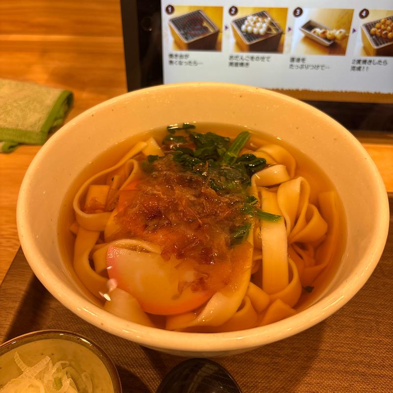 きしめん（お飲み物セット）(コメダ和喫茶おかげ庵+米屋の太郎 新宿センタービル店)