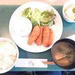 日替わりセット（アジのシソ巻きフライ）