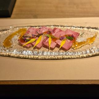 黒たんのお刺身 カルパッチョ風(和牛懐石 但馬屋 )
