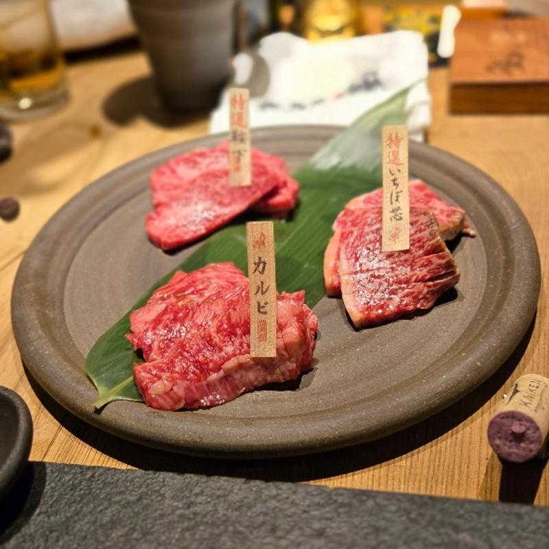 黒毛和牛 厳選三種(和牛懐石 但馬屋 )