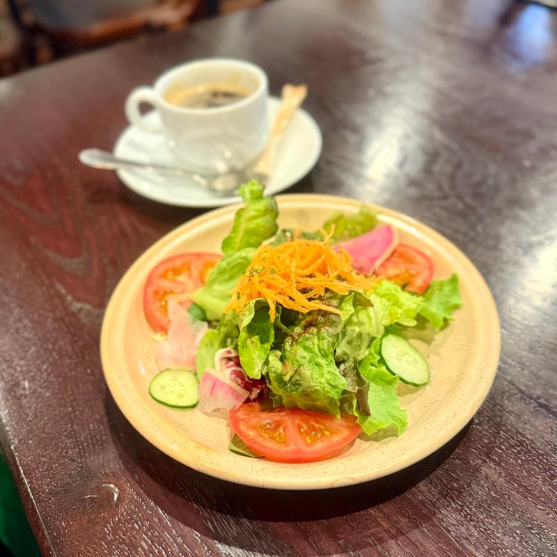 ガレットクラシックのランチセット　サラダ(ル ブルターニュ 神楽坂店)