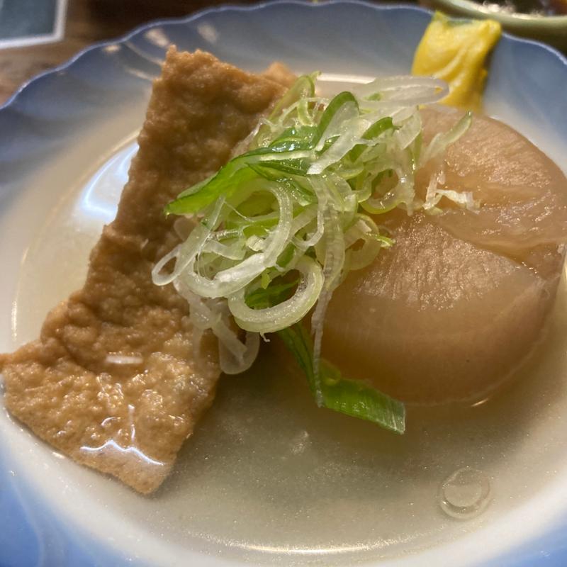 おでん（大根、厚揚げ）(大寅 （だいとら）)