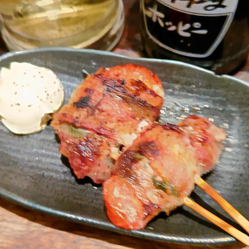 豚トマト(関内もつ肉店 )