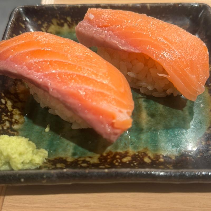 飲めるサーモン(鮨・肴・酒 杉玉 学芸大学店)