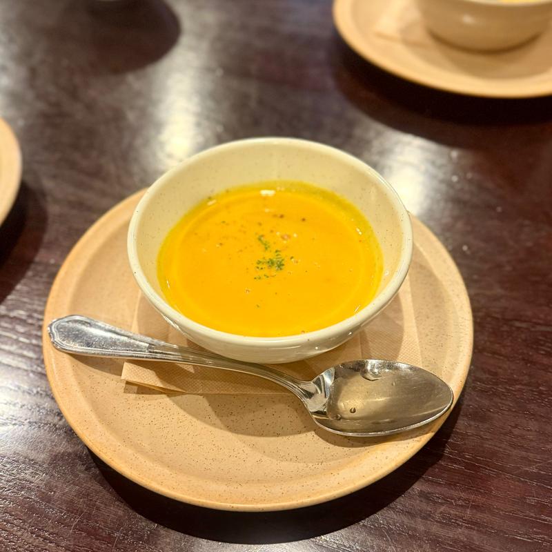 ガレットクラシックのランチセット　パンプキンスープ(ル ブルターニュ 神楽坂店)