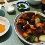 酢豚定食