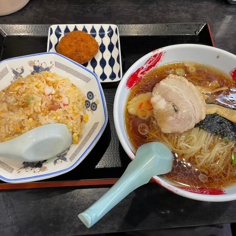 半炒飯•ラーメン(麺や 美好)