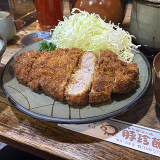 とんかつ定食(豚珍館 (とんちんかん))