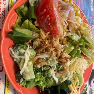 ビリーハンバーグ＆ランチサラダバー付き