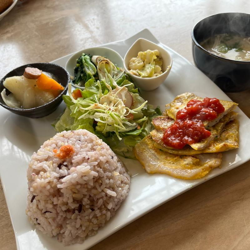 雑穀米プレートランチ(フォーシーズン （4′season）)