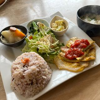 雑穀米プレートランチ