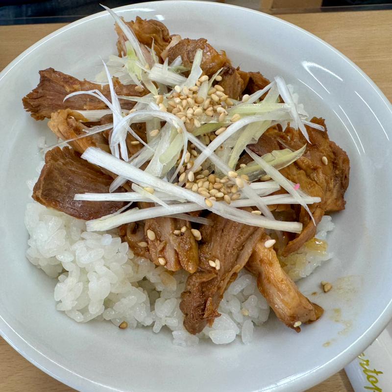 チャーシュー丼(青竹手打佐野らーめん和龍)