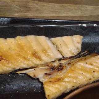 サーモンハラス干し定食(しんぱち食堂 西武新宿店)