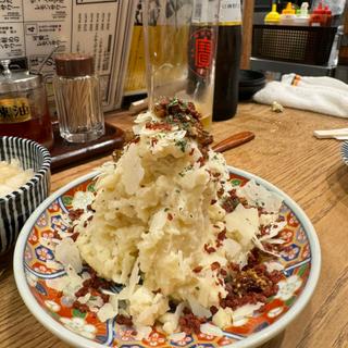 (肉汁餃子と煮込みの酒場。しんちゃん 京橋)