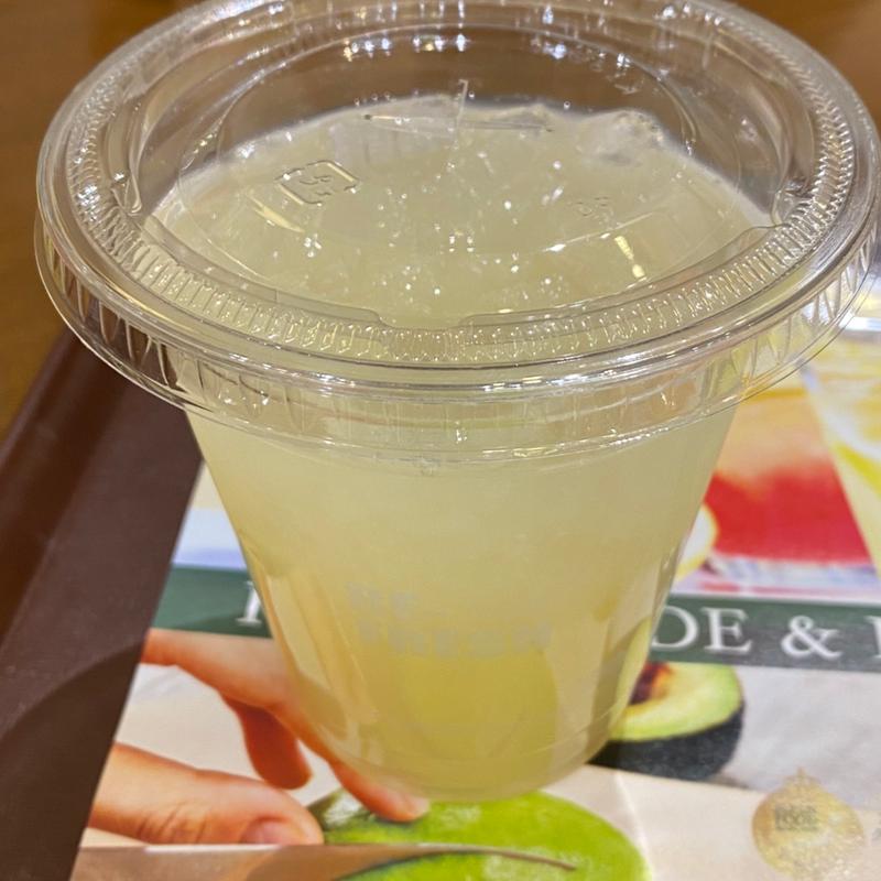 グレープフルーツジュース S(フレッシュネスバーガー カラフルタウン岐阜店 )