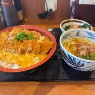 ロースカツ丼
