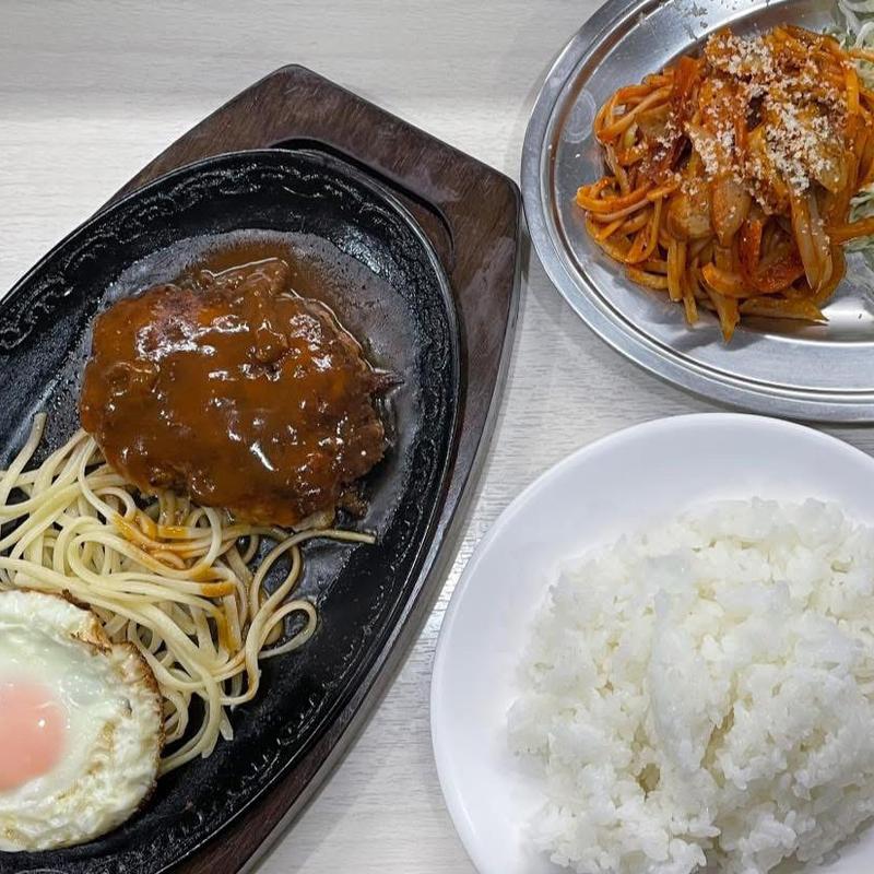 Eセット ハンバーグ・ナポリタン(洋食の店 クロンボ)