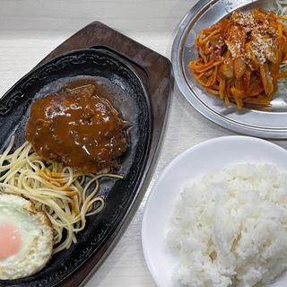 Eセット ハンバーグ・ナポリタン(洋食の店 クロンボ)