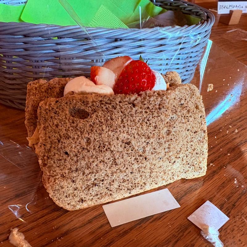 紅茶のシフォンケーキ(グノン)