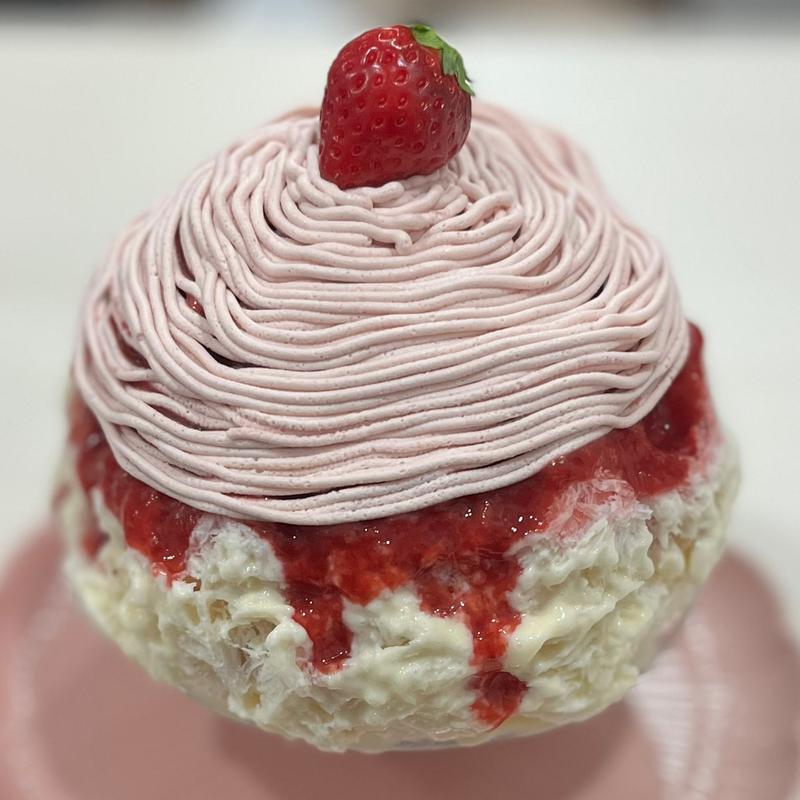 苺のモンブランかき氷(Muffin & Bowls cafe CUPS　マフィン&ボウルズ　カップス)
