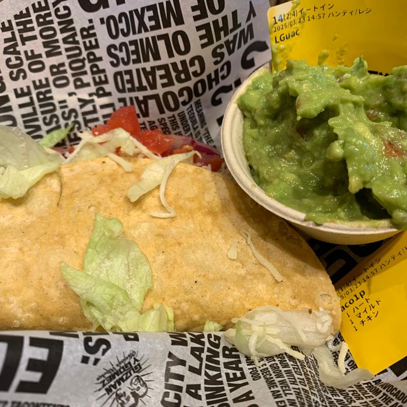 タコス🌮(Guzman y Gomez青山)