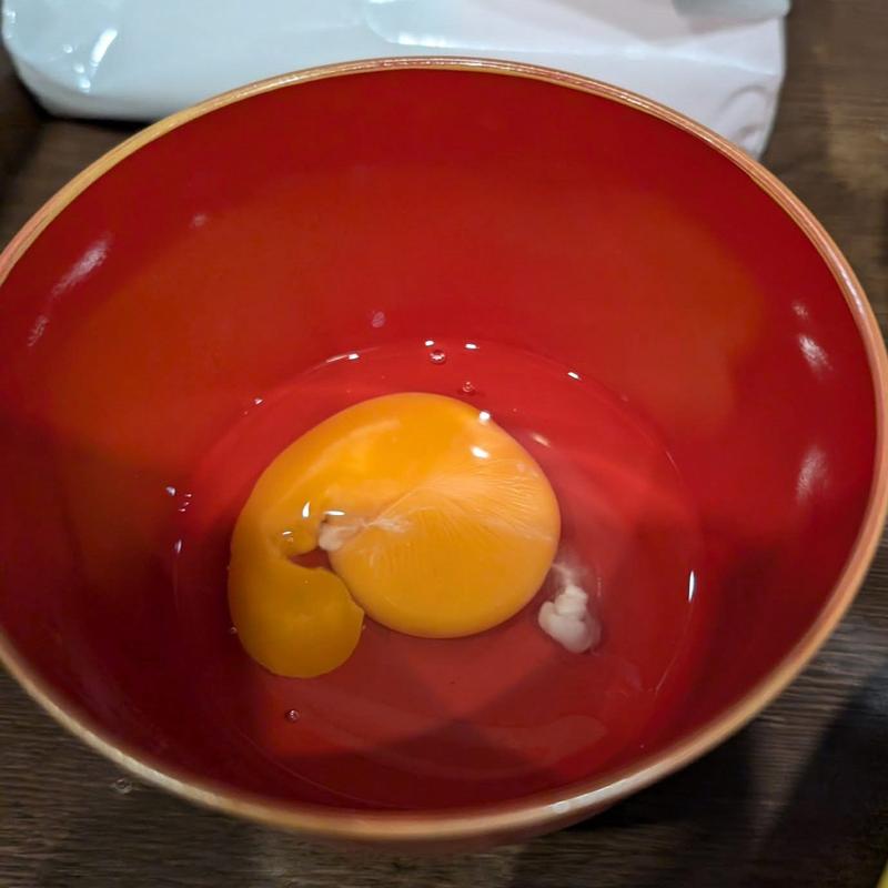 生卵(ラーメンイエロー狛江店)