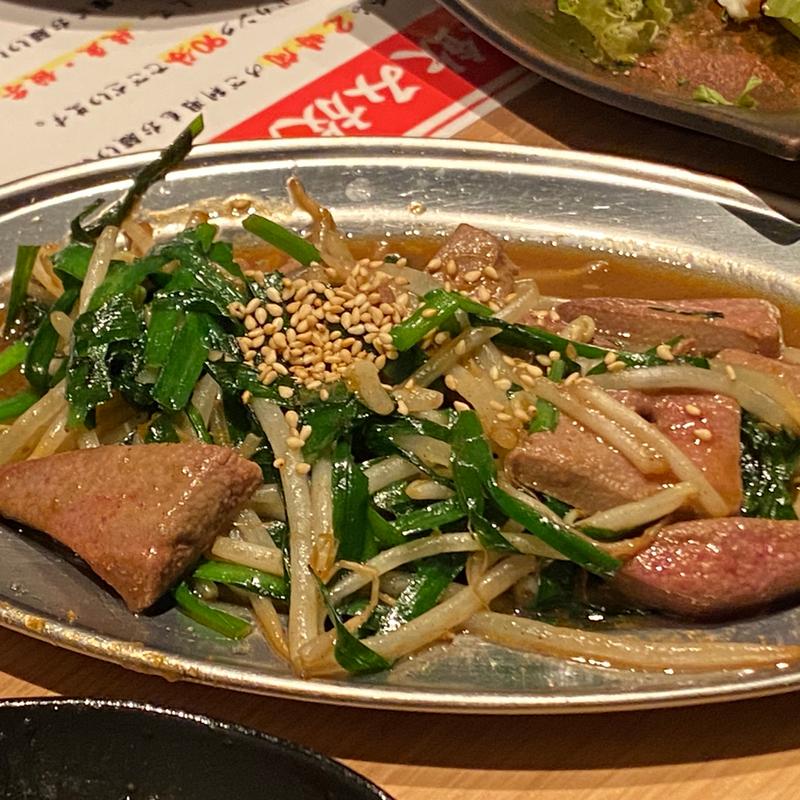 ニラレバ炒め(餃子のかっちゃん中洲店)