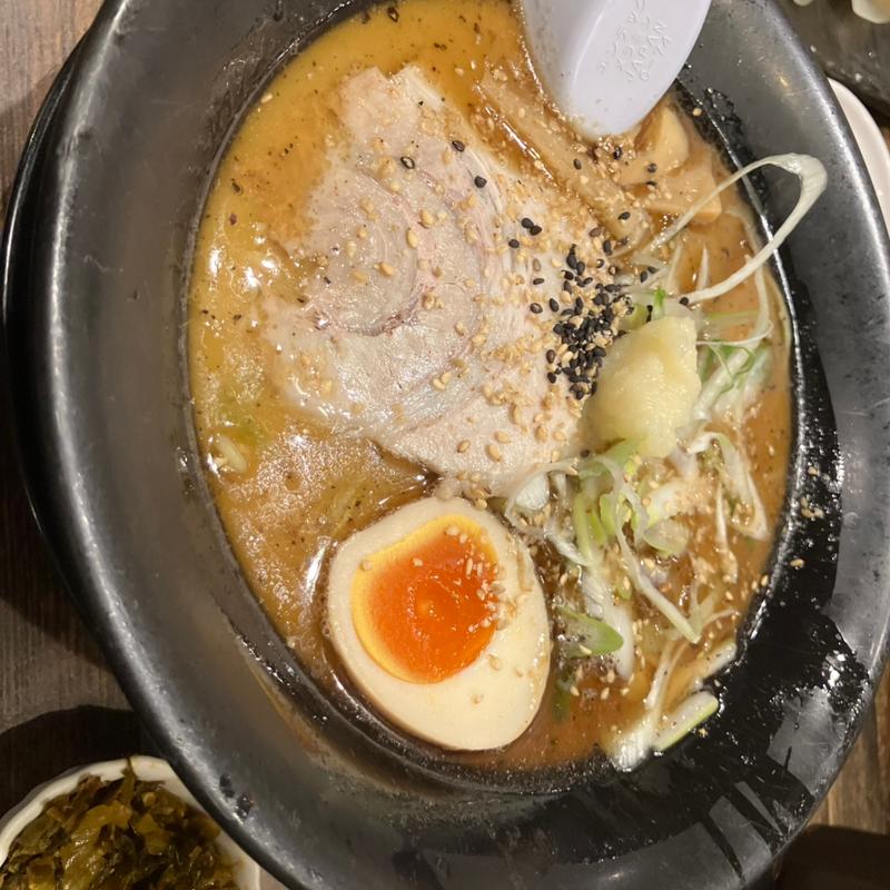 黒旨ラーメン(麺屋はやたろう 豊川店)