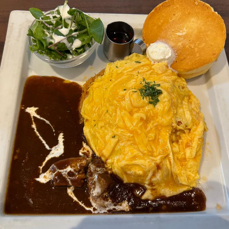 ビーフシチューオムライス(星乃珈琲店 相模原清新店)